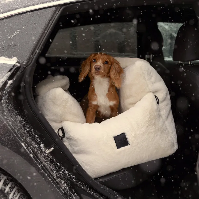 PillowVilla Luxury Dog Car Seat PLUSH