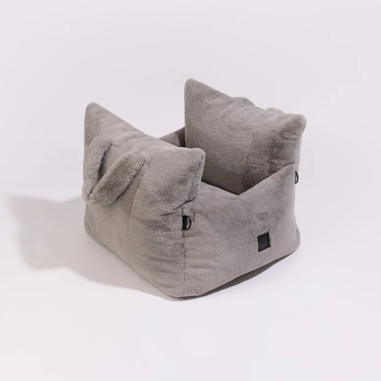 PillowVilla Luxury Dog Car Seat PLUSH