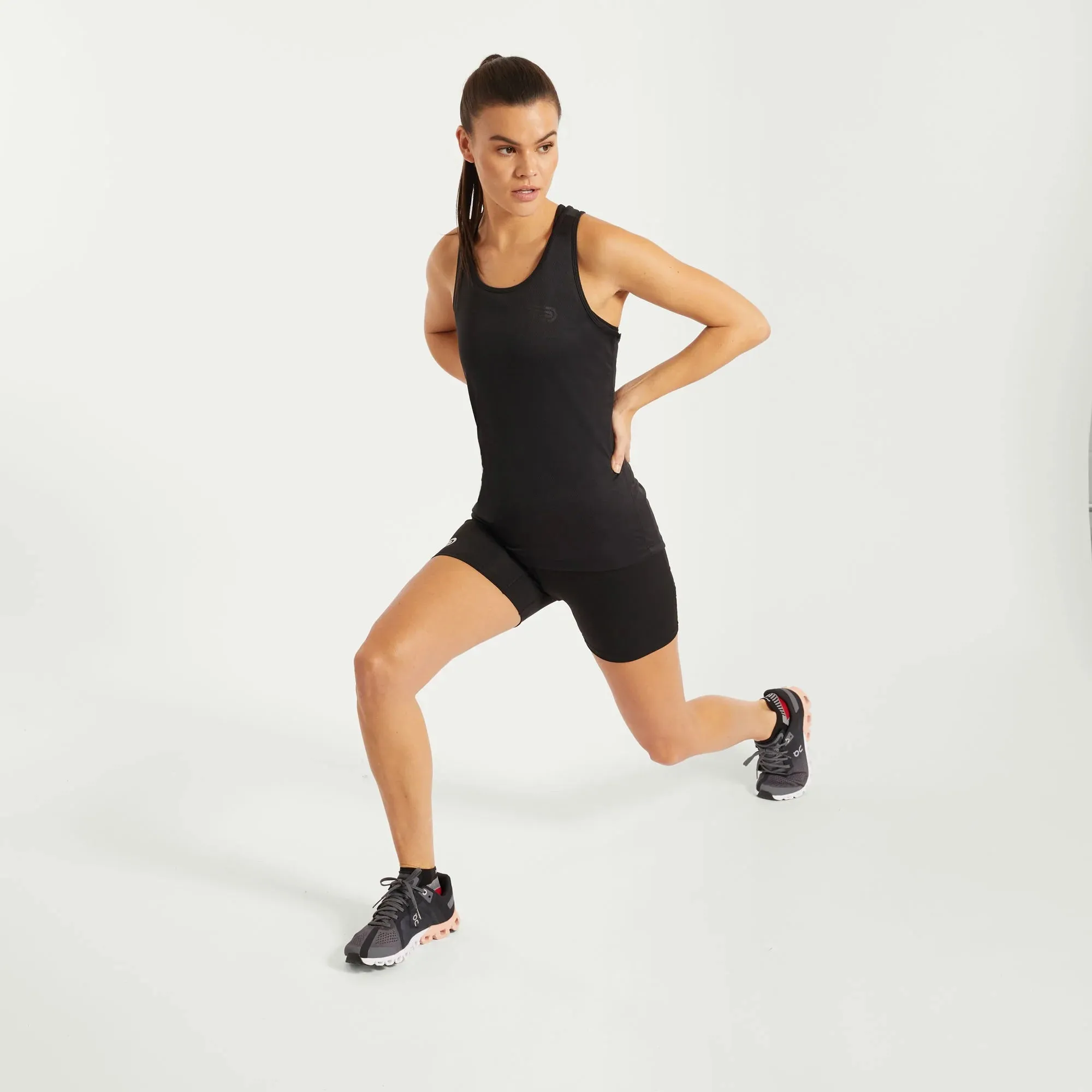 Pressio Women's Perform Singlet - BLK/MAT