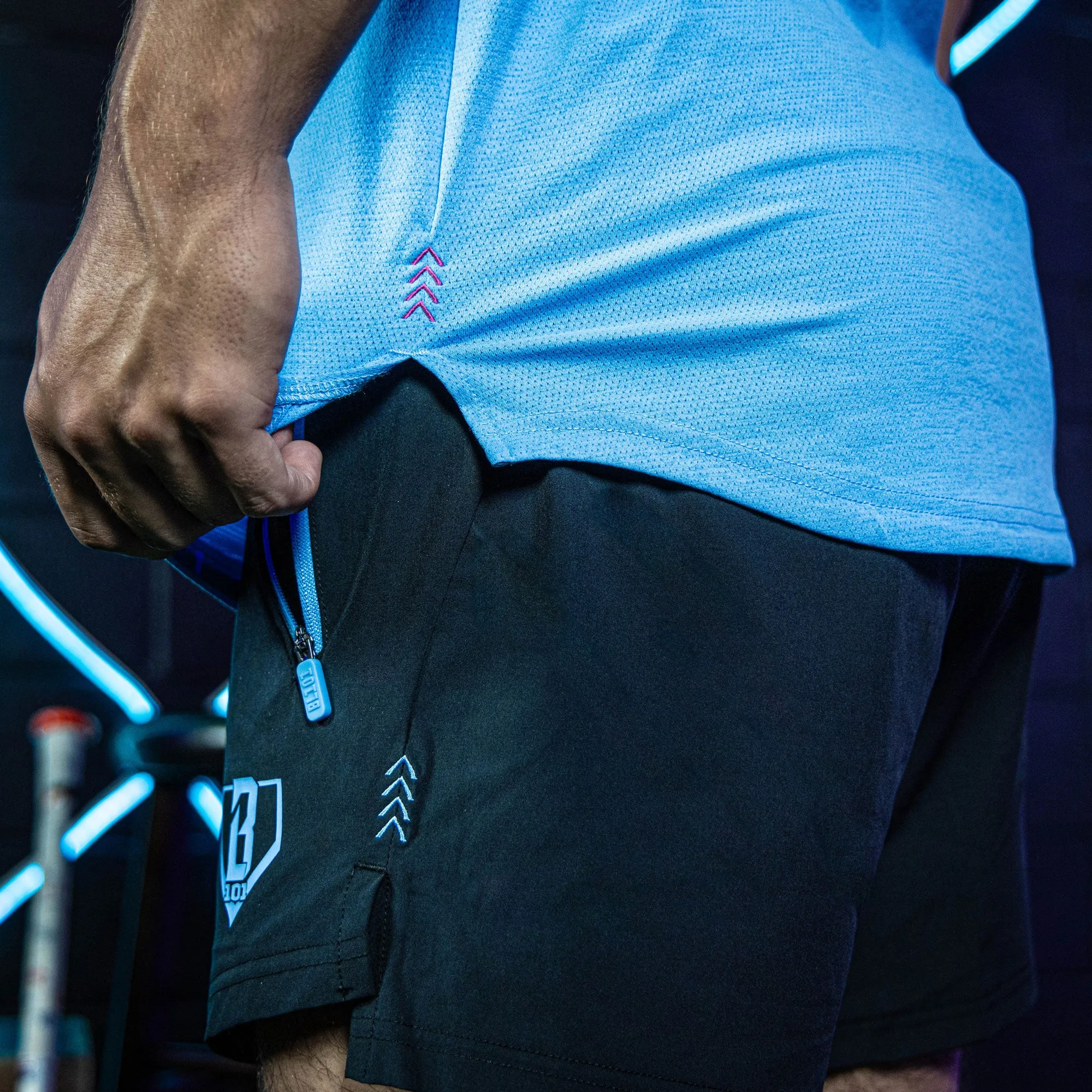 Pro Series Youth Shorts V2 - Black/Light Blue