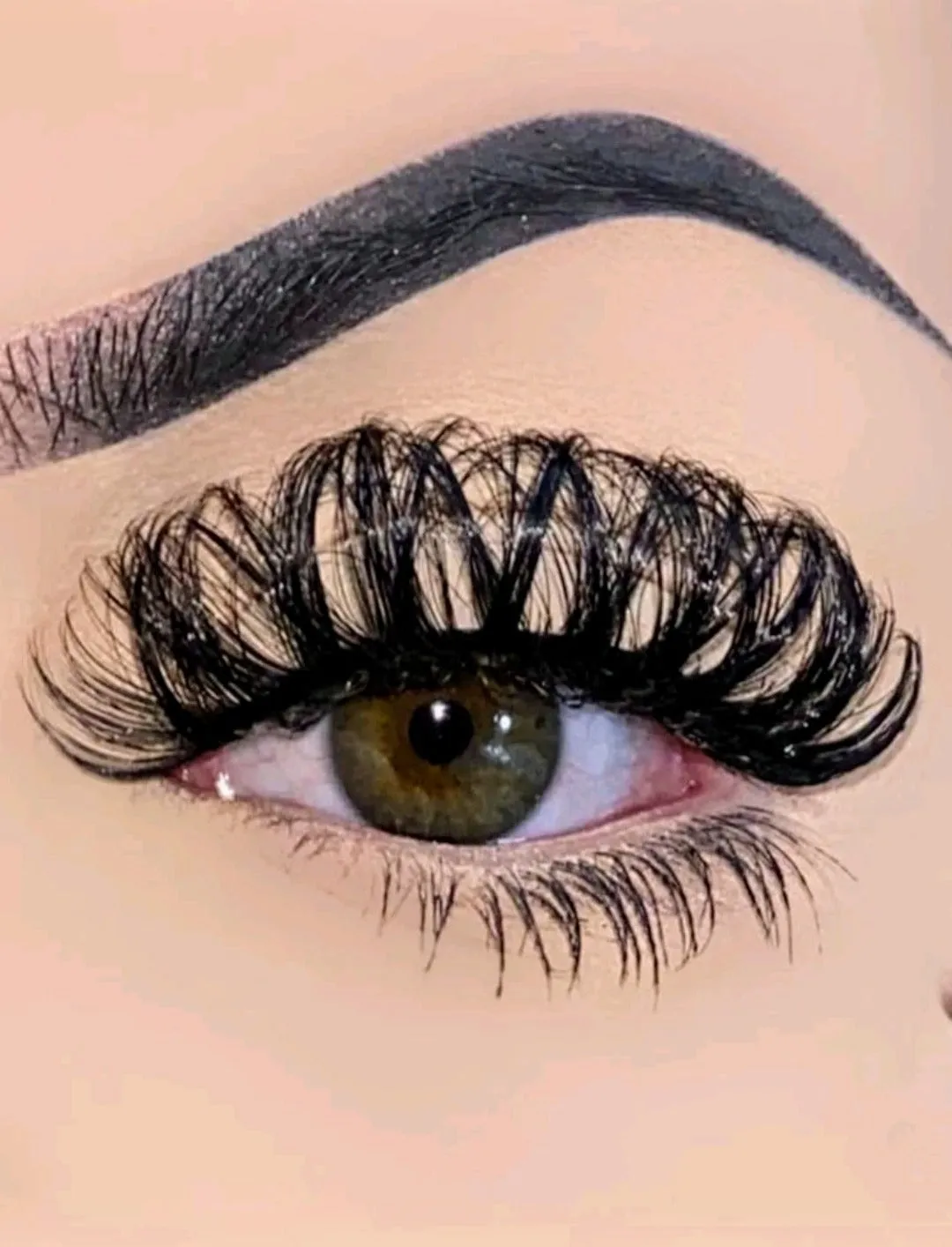 "Blossom" 20mm Faux Mink Natural Fluffy Russian Curl False Eyelashes