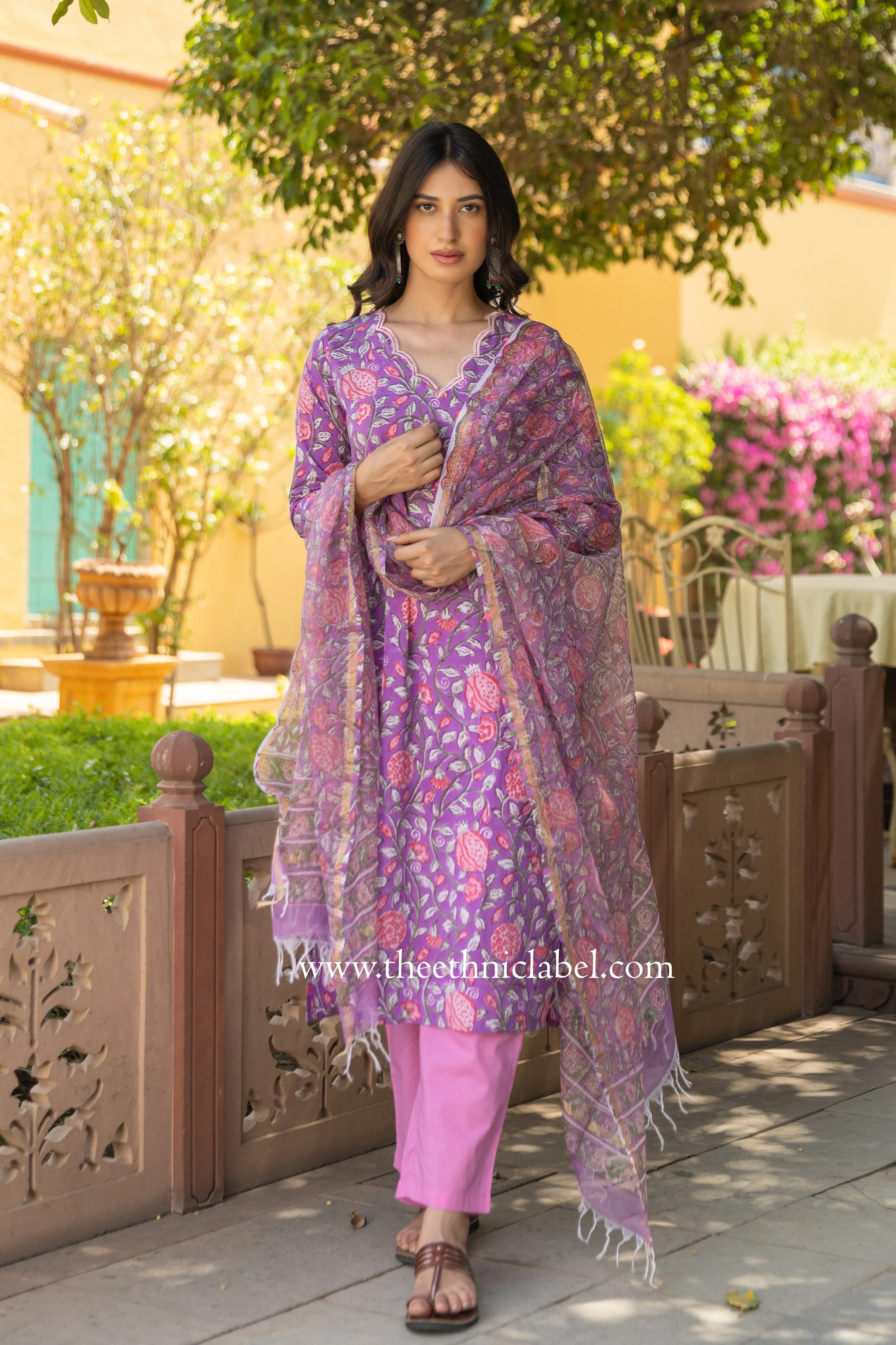 "Hanvita" Scalloped Cotton kurta with Dupatta-2pc