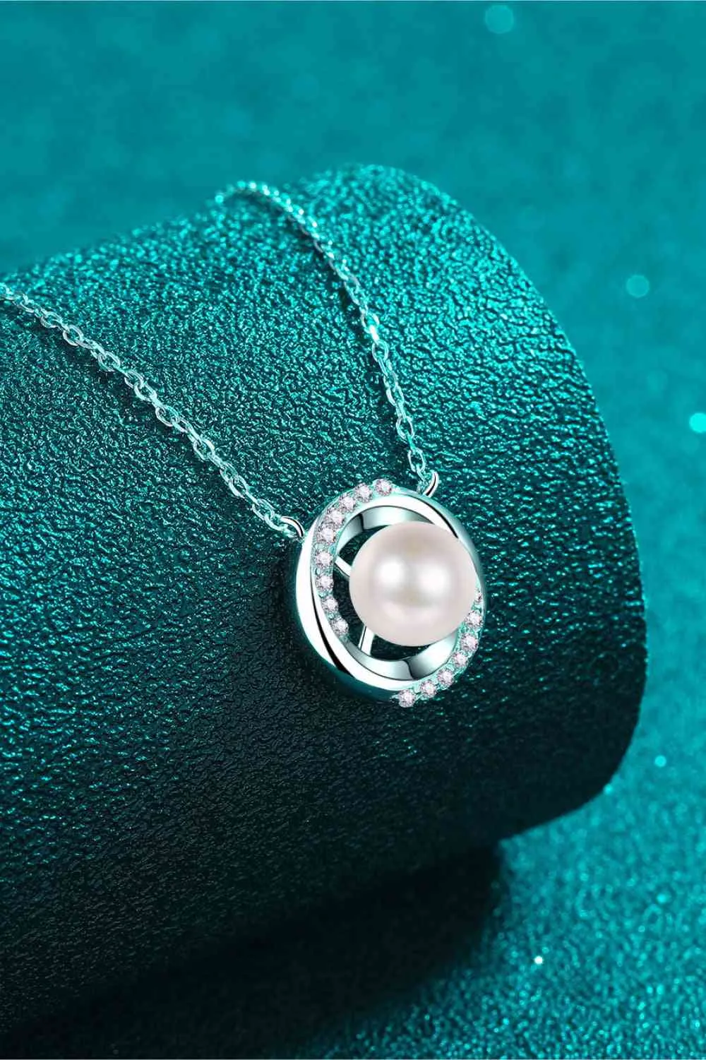 Radiant Moissanite Pearl Necklace
