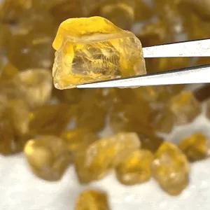 Raw Citrine 5 kg deal for Faceting | Facet Grade Citrine Quartz