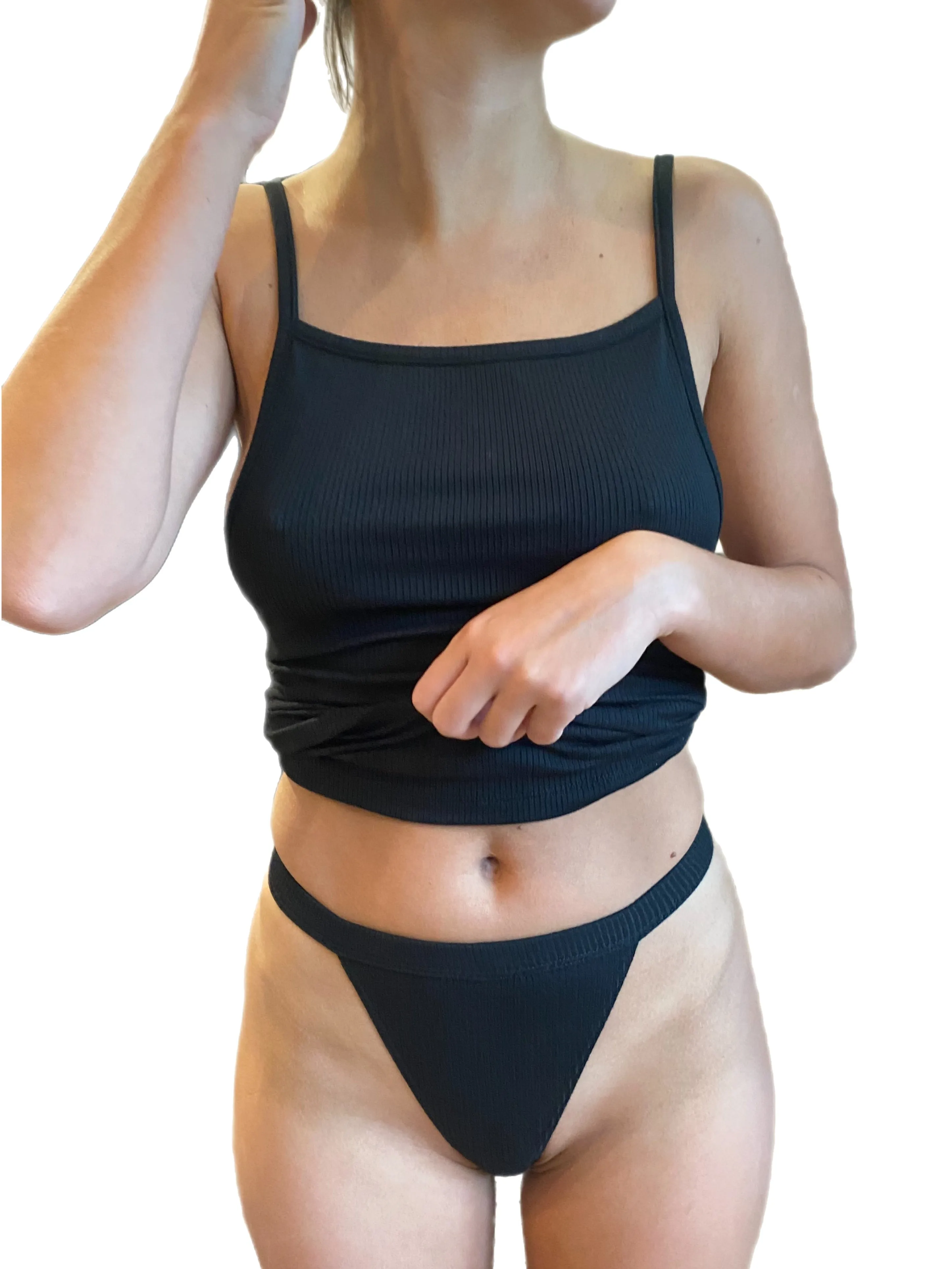 REINA THONG / BLACK