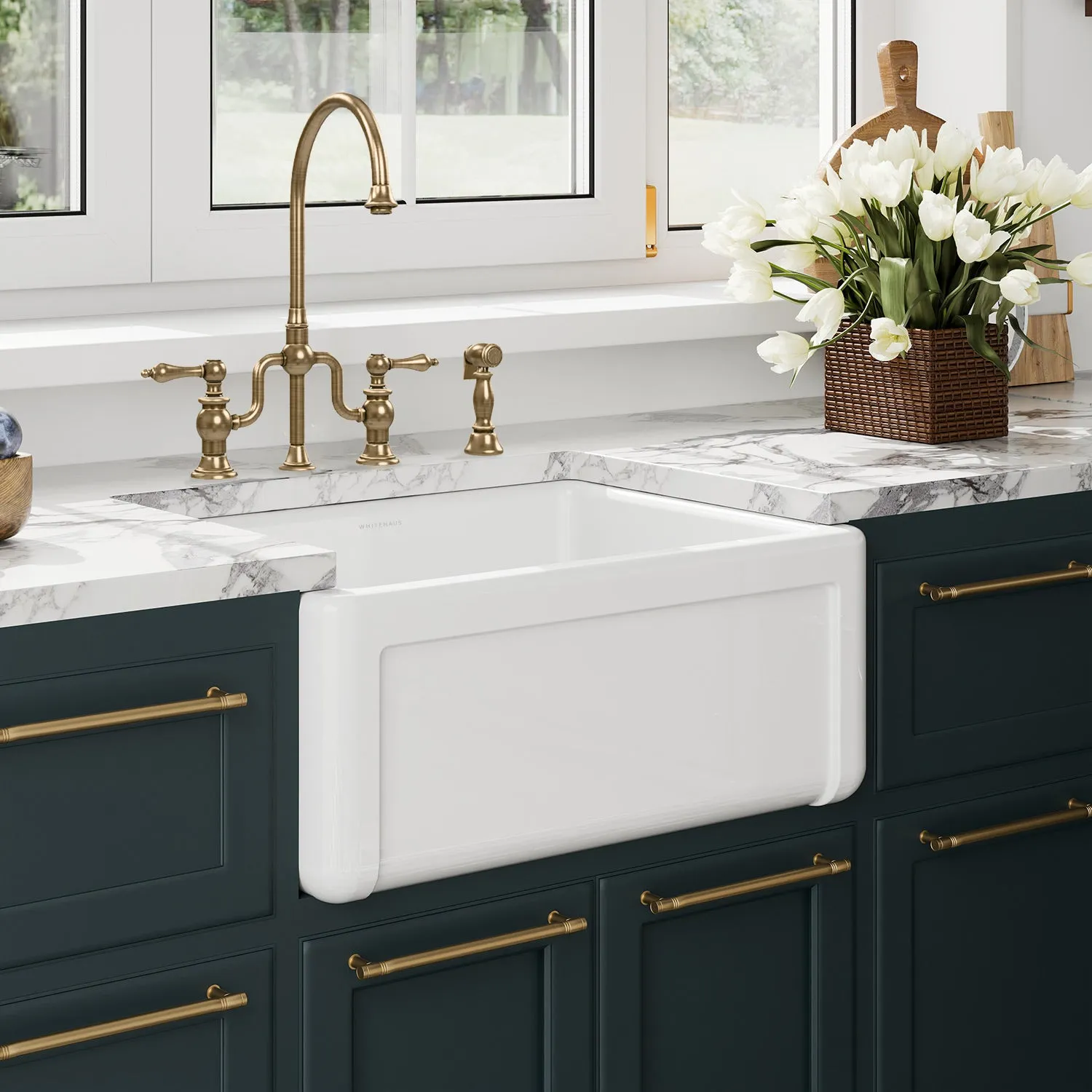 Reversible Fireclay Kitchen Sinks With Grid: Three Edge Frame, Plain Front Apron