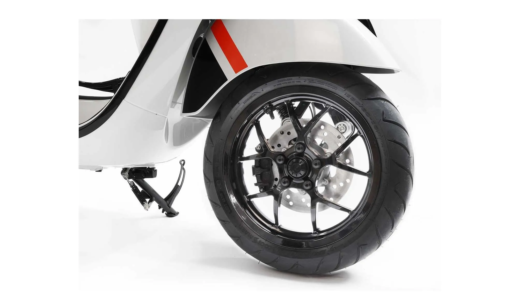 Rim BGM PRO SPORT 3.00-13" Gloss Black | Vespa GTS/GTV/GT/GT L 125-300cc