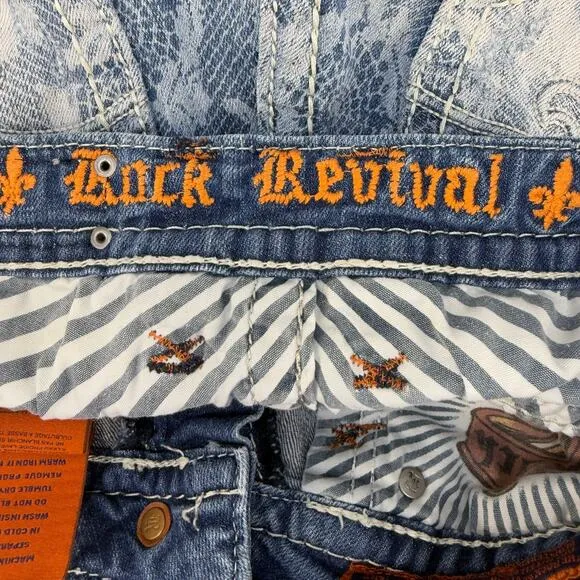 Rock Revival Short Women's 26x3 Light Blue Lace Print Lydia Easy Short Western