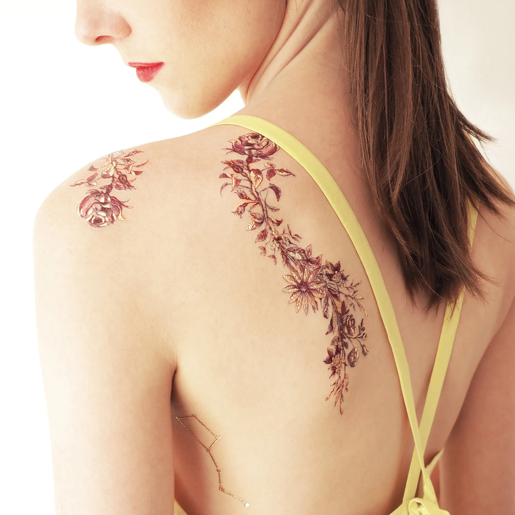 Rosy and Daisy Bracelet (Gold) Temporary Tattoo
