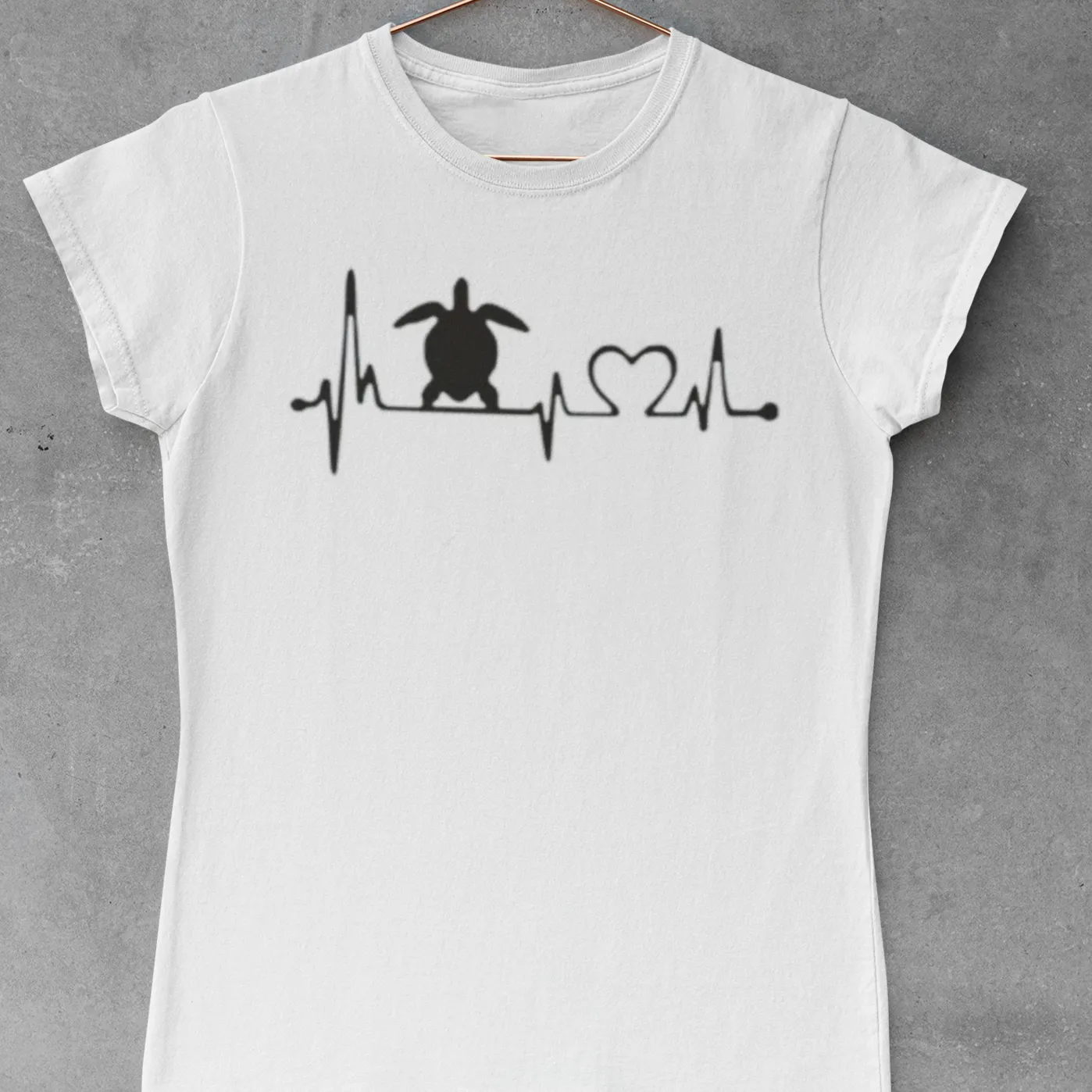 Scuba diving T-Shirt for Women | Sea Turtle Heartbeat Lifeline