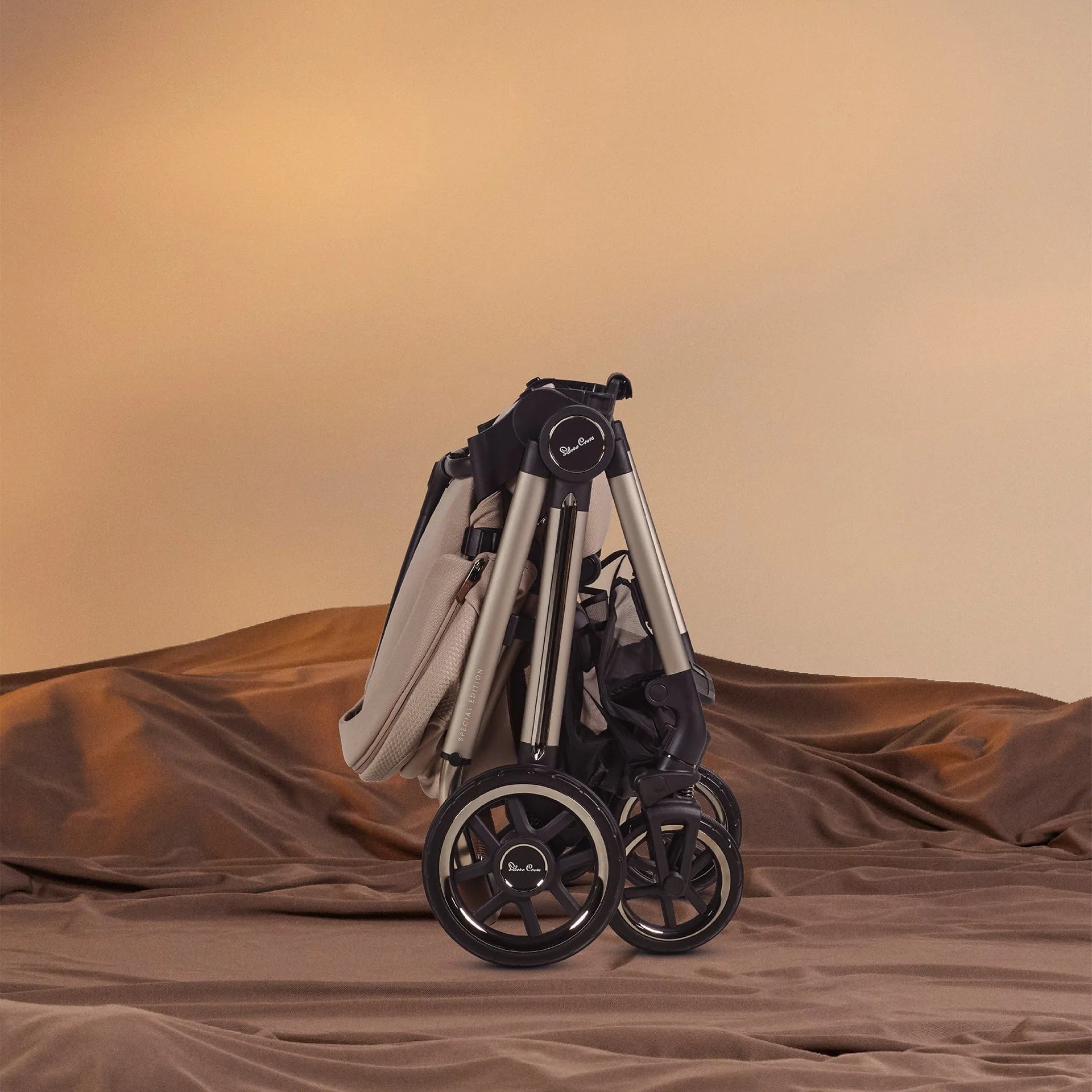 Silver Cross Reef 2 Special Edition Maxi-Cosi Travel System - Frappe