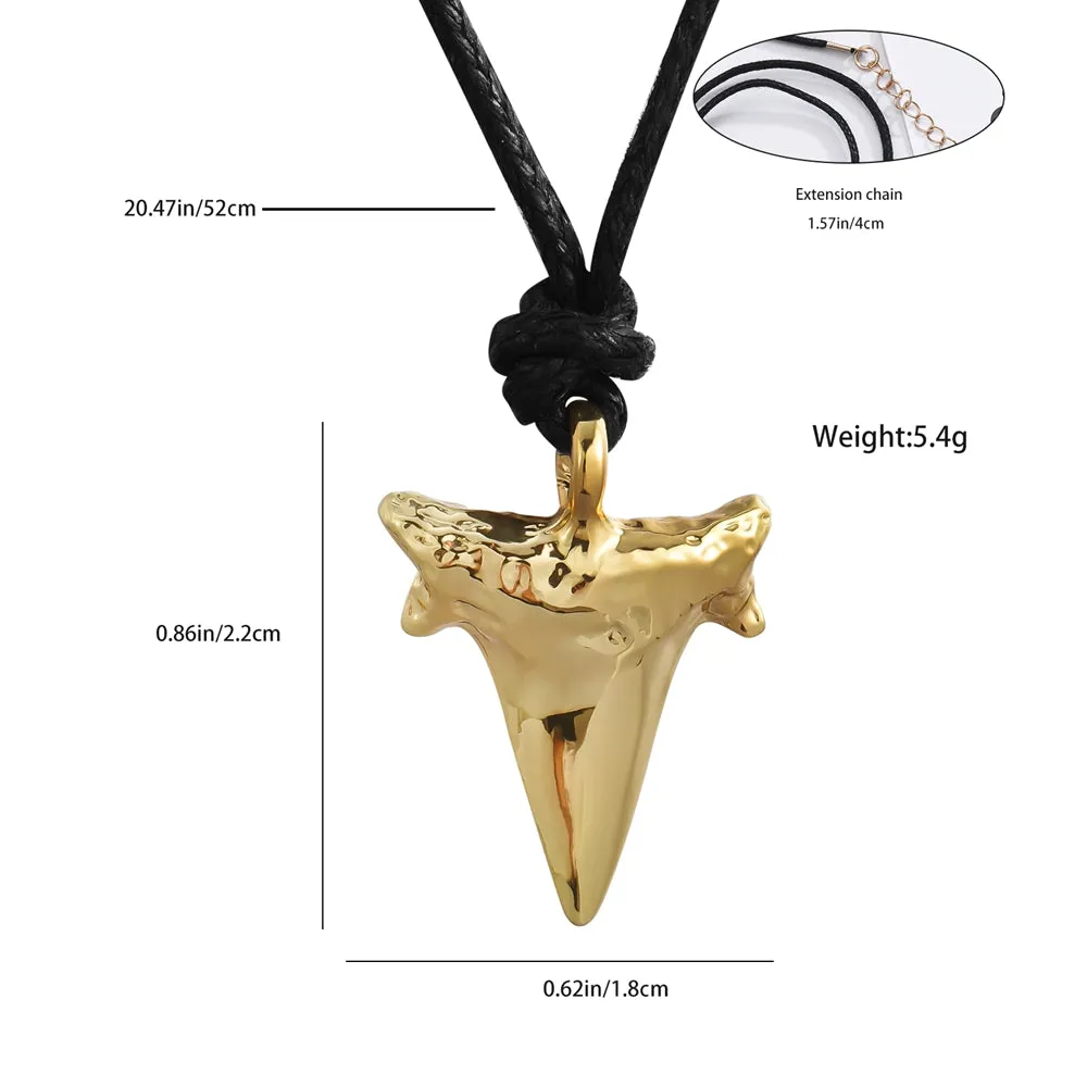 Simple Unisex Shark Tooth Necklace - Unisex in gold