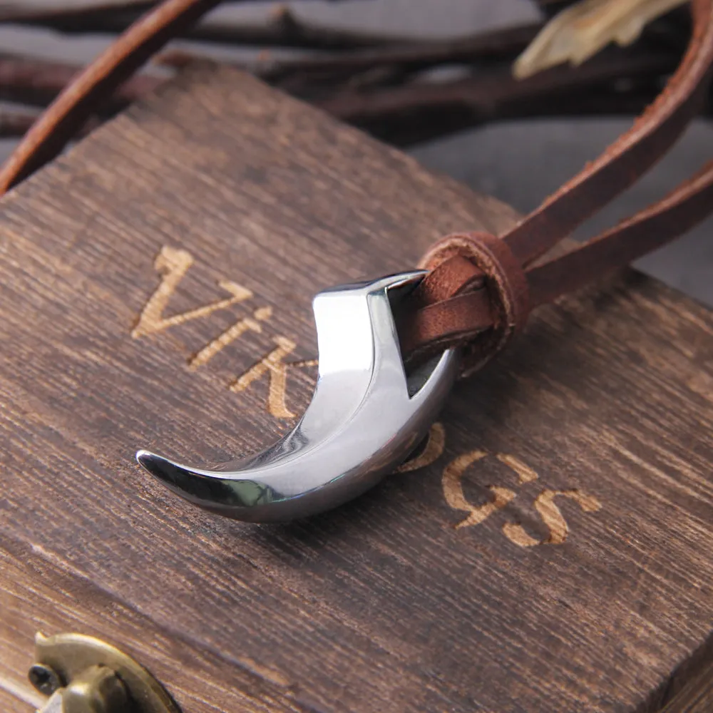 Simple Unisex Shark Tooth Necklace - Unisex in white or brown