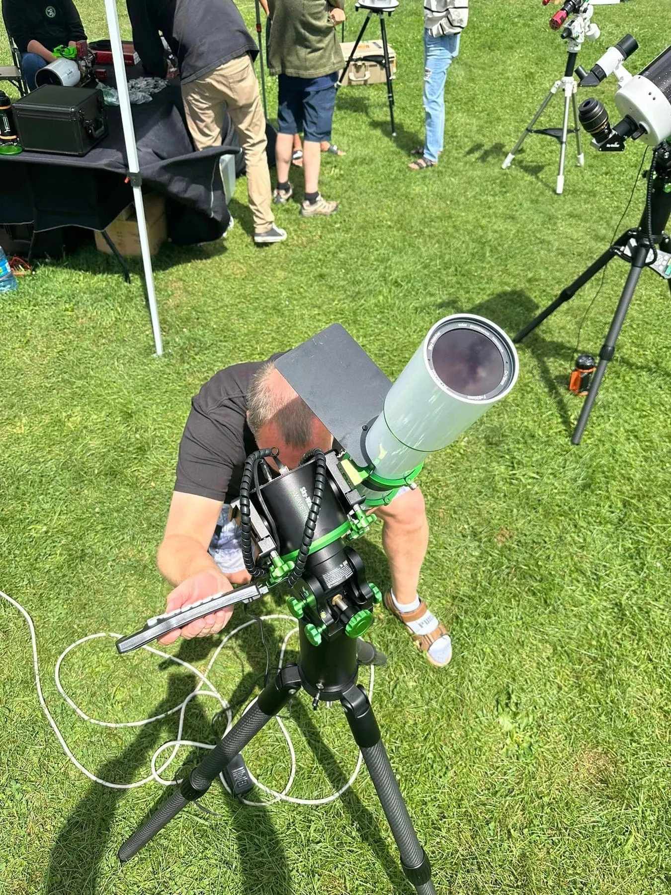 Sky-Watcher Heliostar 76mm H-Alpha Solar Telescope