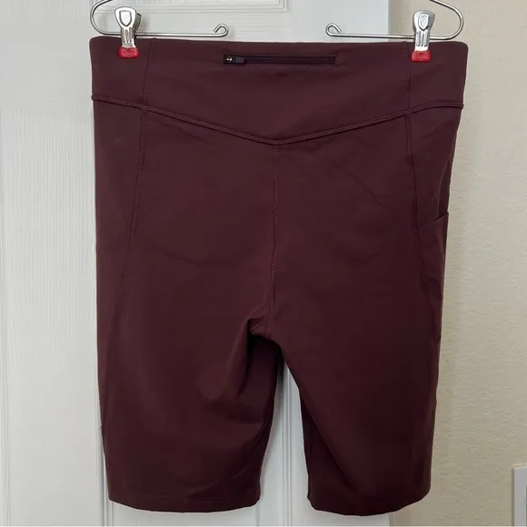 Smartwool Women's Merino Sport Training Short in “Woodsmoke”