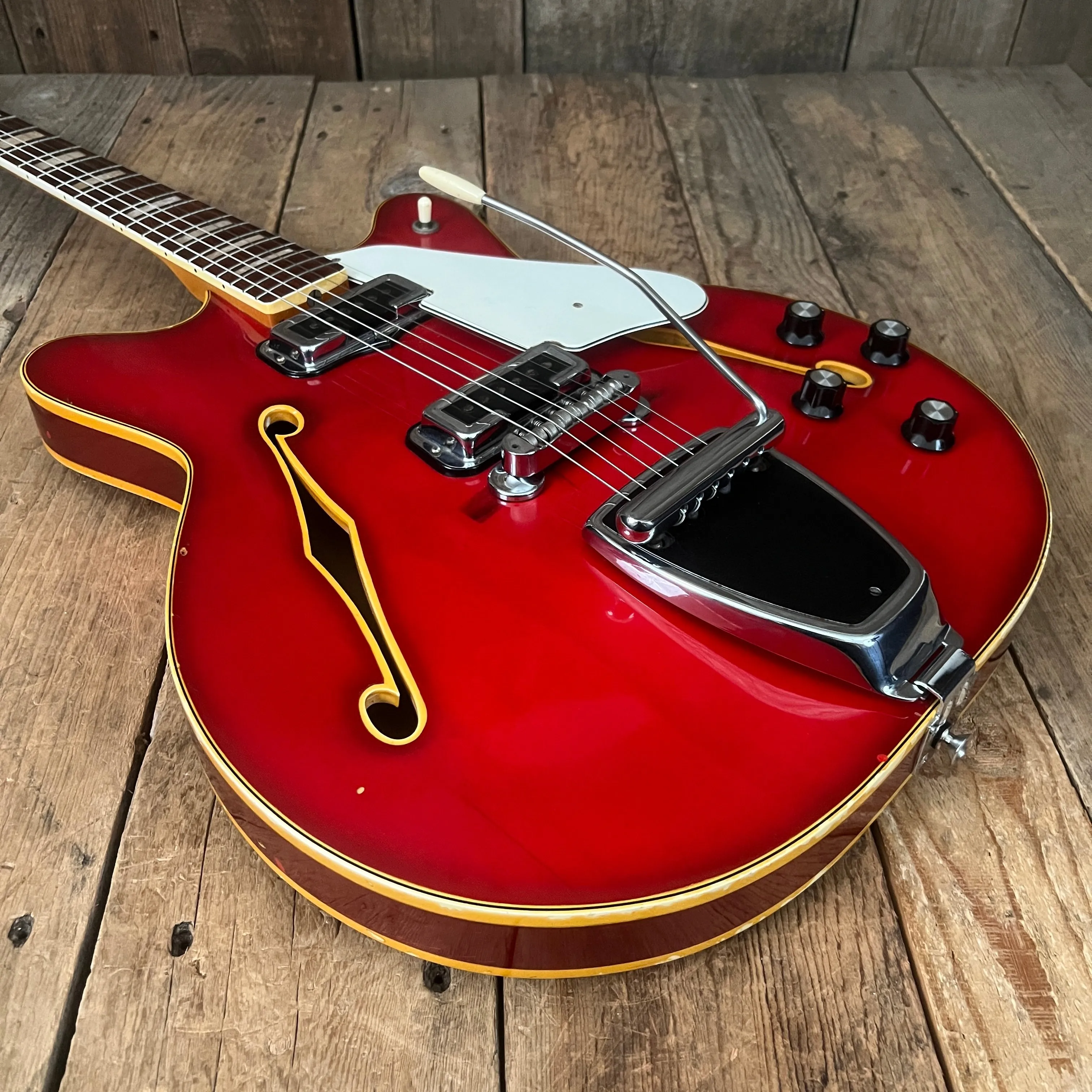 SOLD - Fender Coronado II 1967 Red