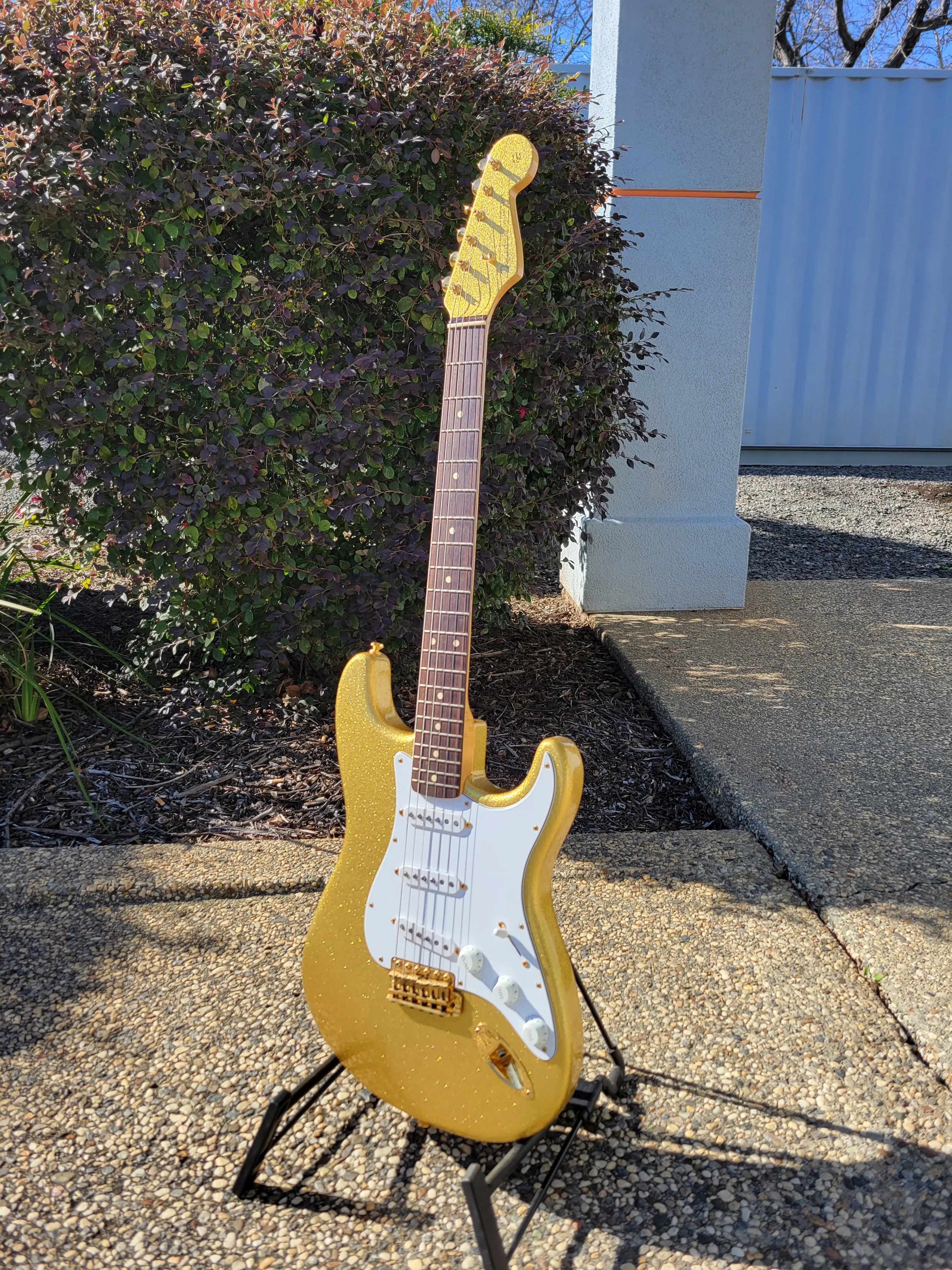 SOLD - Fender Stratocaster 1962 Custom Shop Gold Sparkle 1993