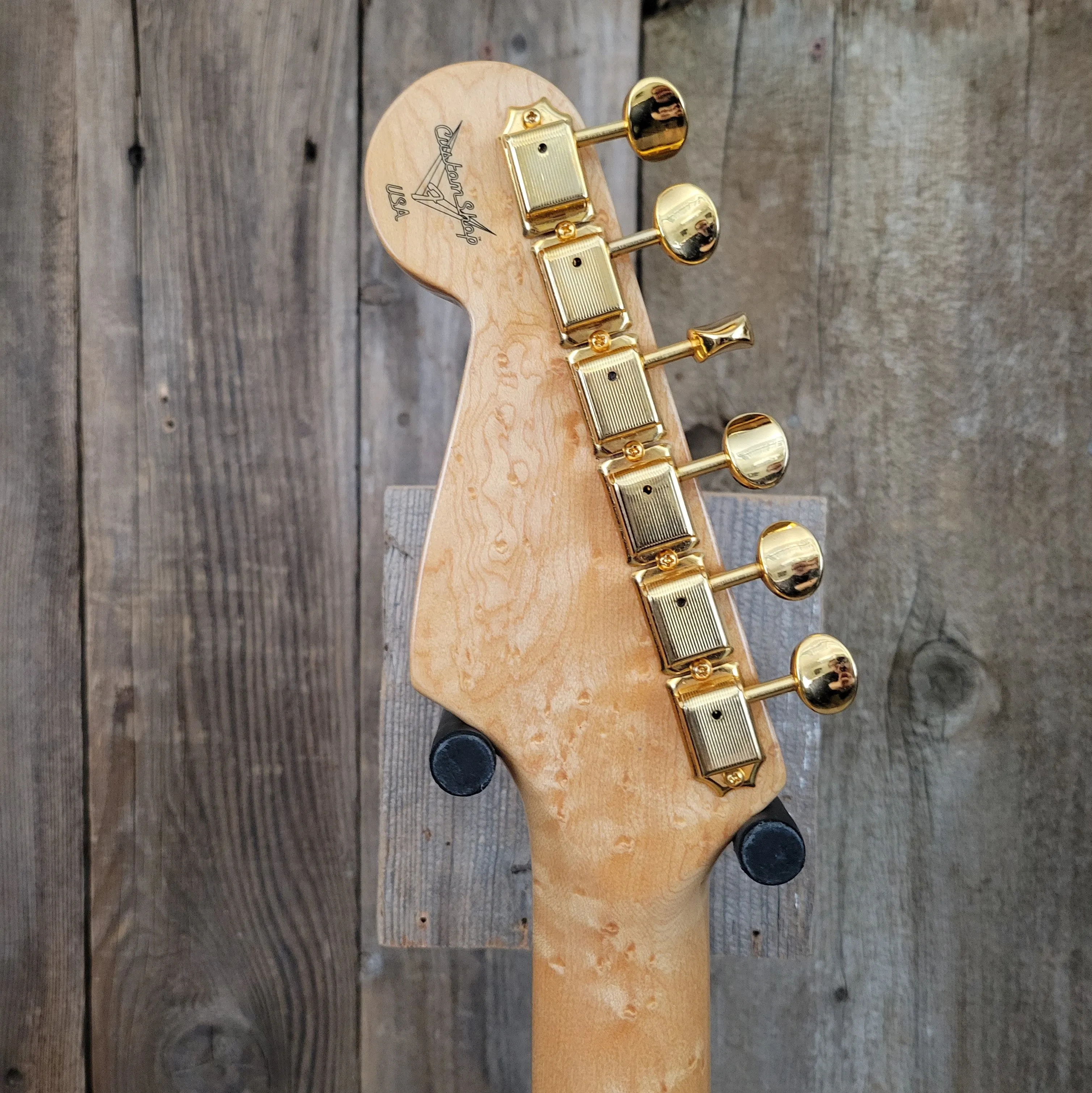 SOLD - Fender Stratocaster 1962 Custom Shop Gold Sparkle 1993