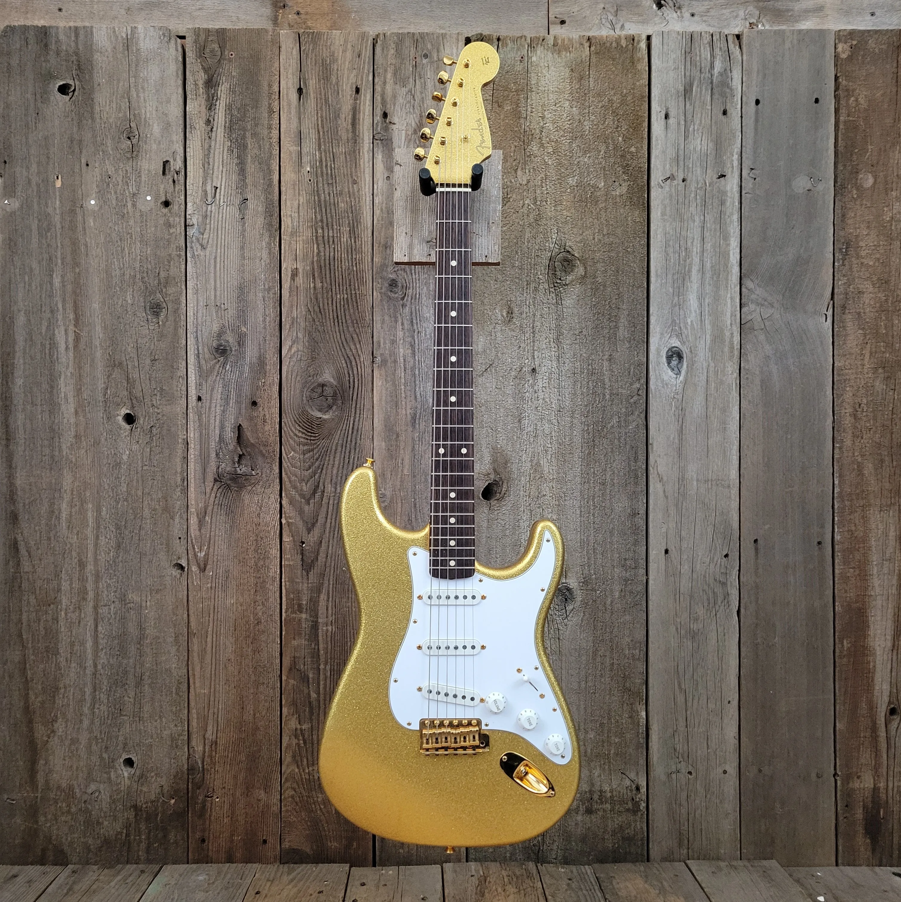 SOLD - Fender Stratocaster 1962 Custom Shop Gold Sparkle 1993