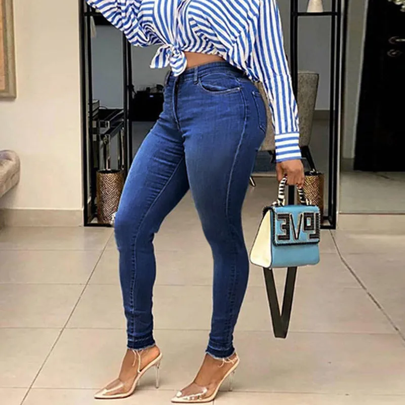 Solid Button Detailed Skinny Jeans