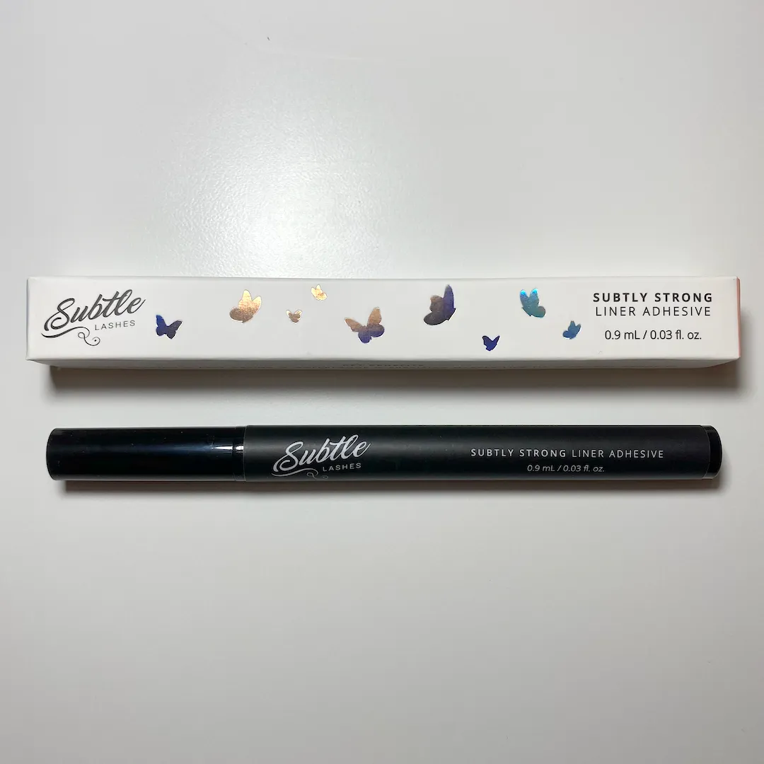 Subtly Strong Liner Adhesive