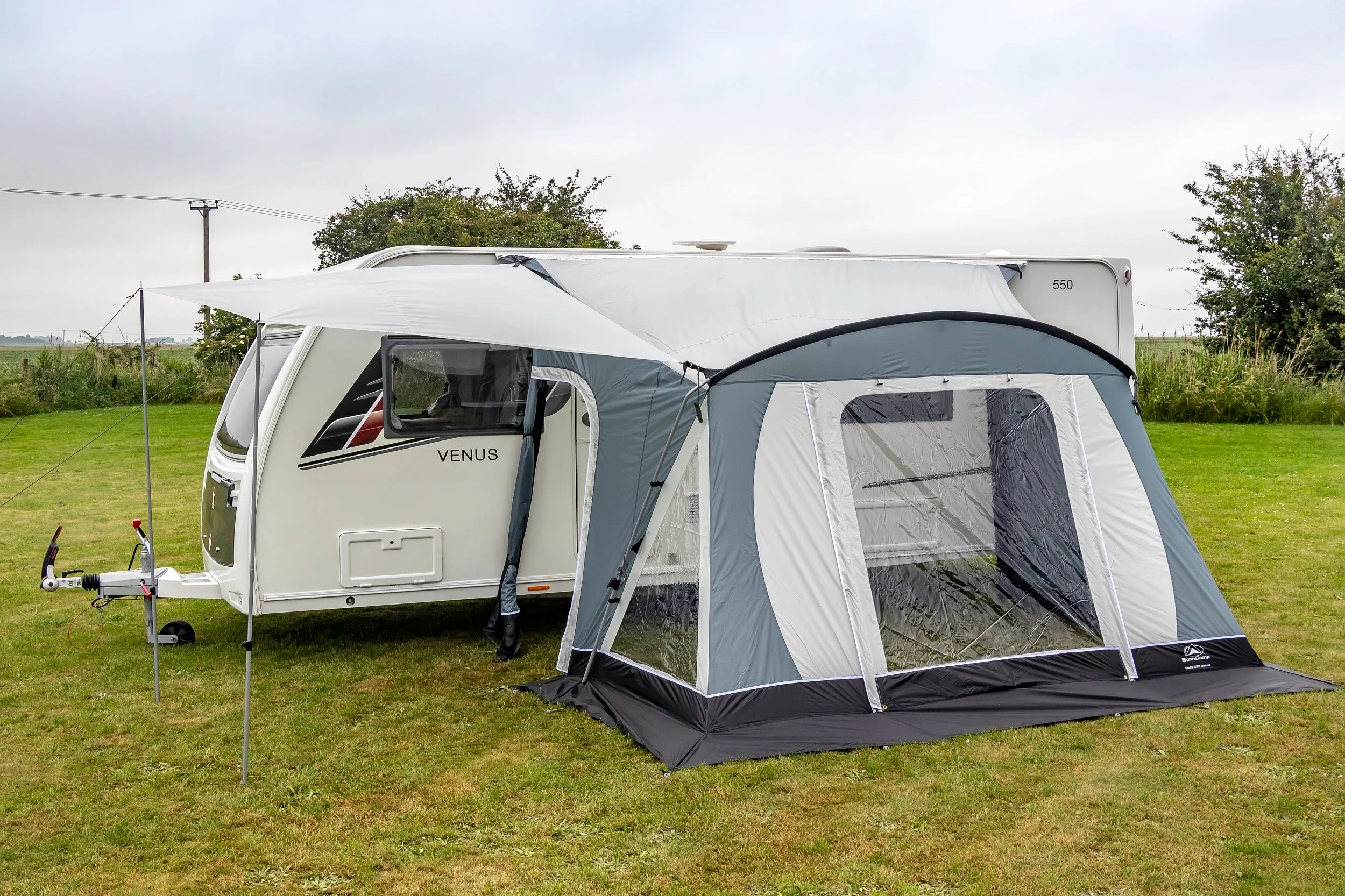 Swift Deluxe 325 SC