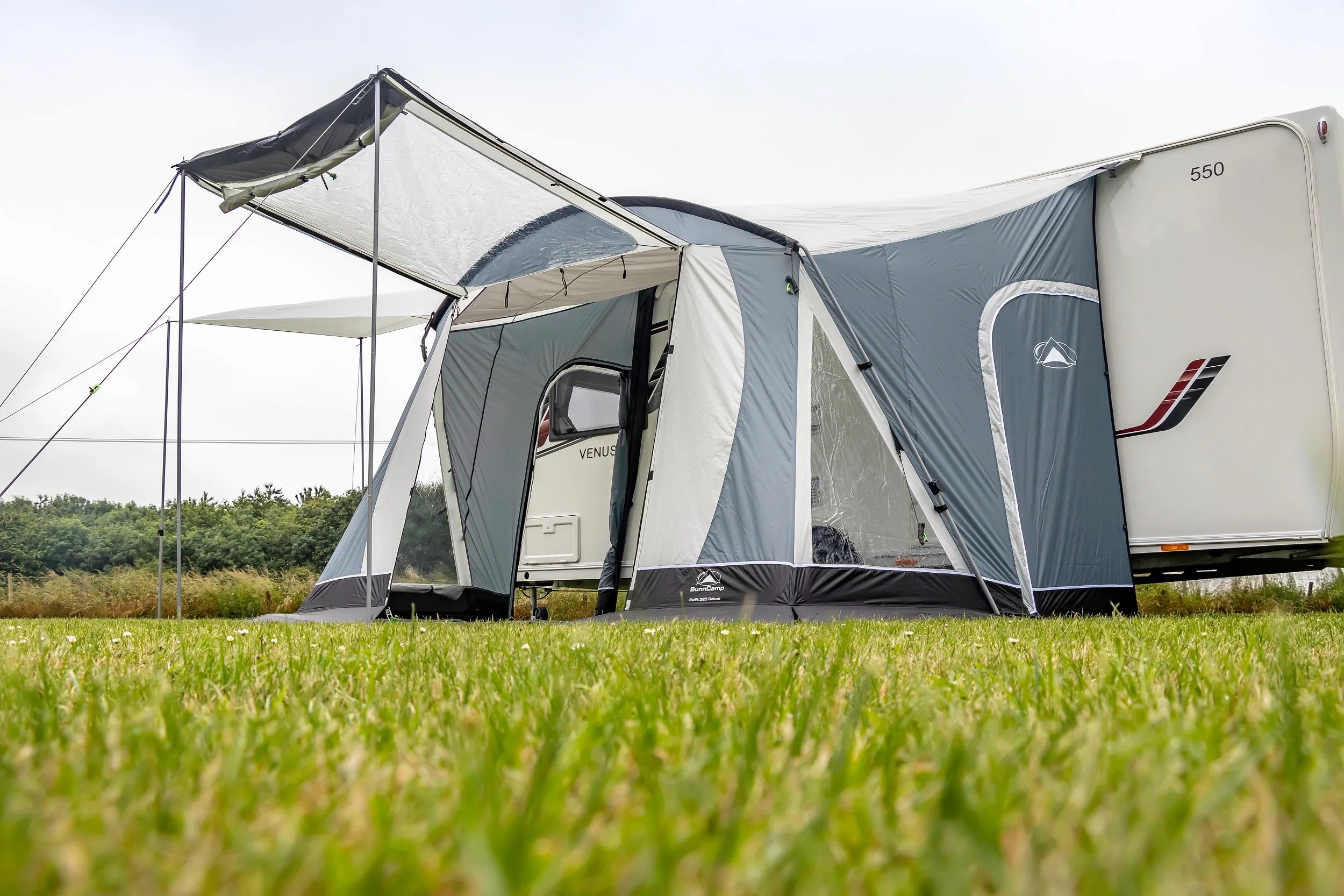 Swift Deluxe 325 SC