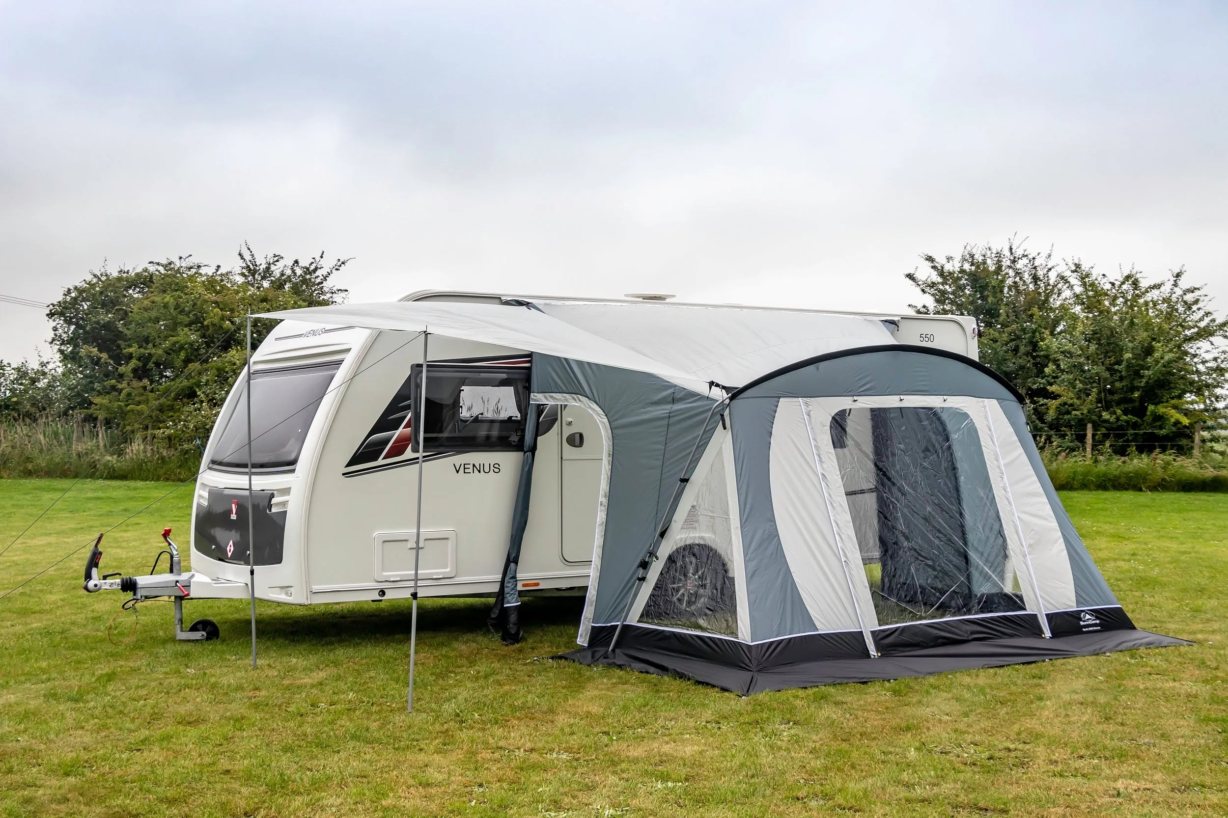 Swift Deluxe 325 SC