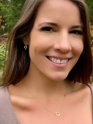 The Delicate Double Circle Necklace in 18K Gold