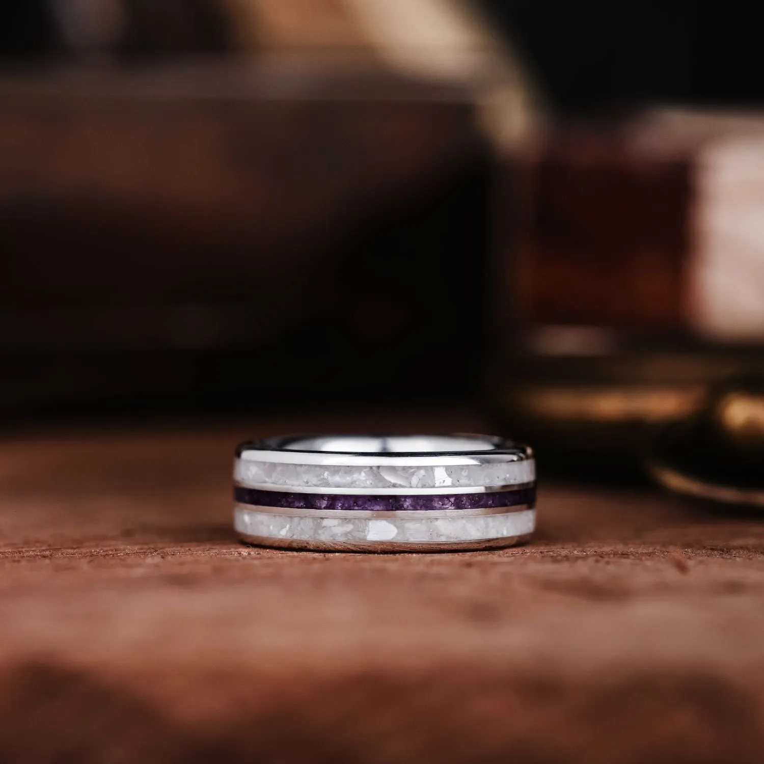 The Sea Violet | Women's Silver Wedding Band with Amethyst & Mother of Pearl