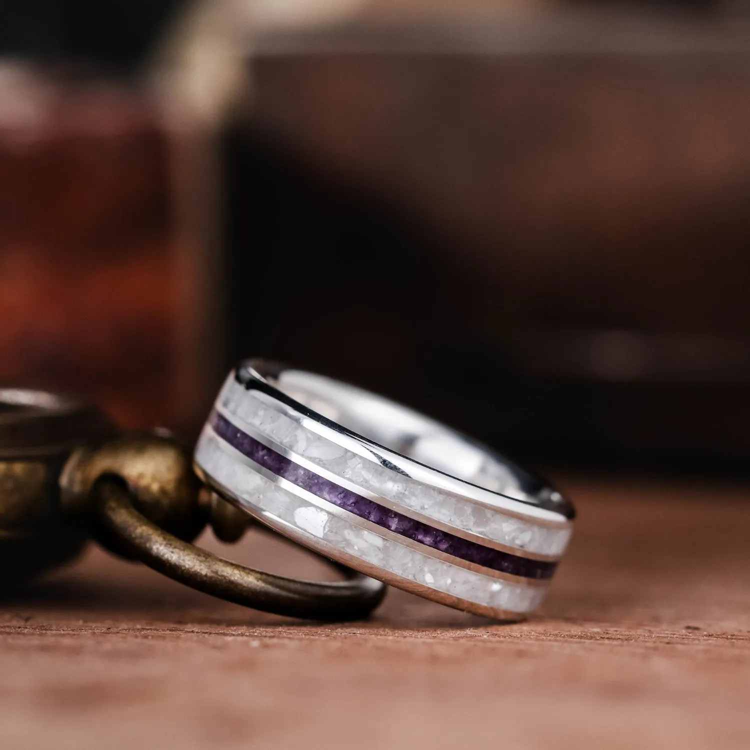 The Sea Violet | Women's Silver Wedding Band with Amethyst & Mother of Pearl