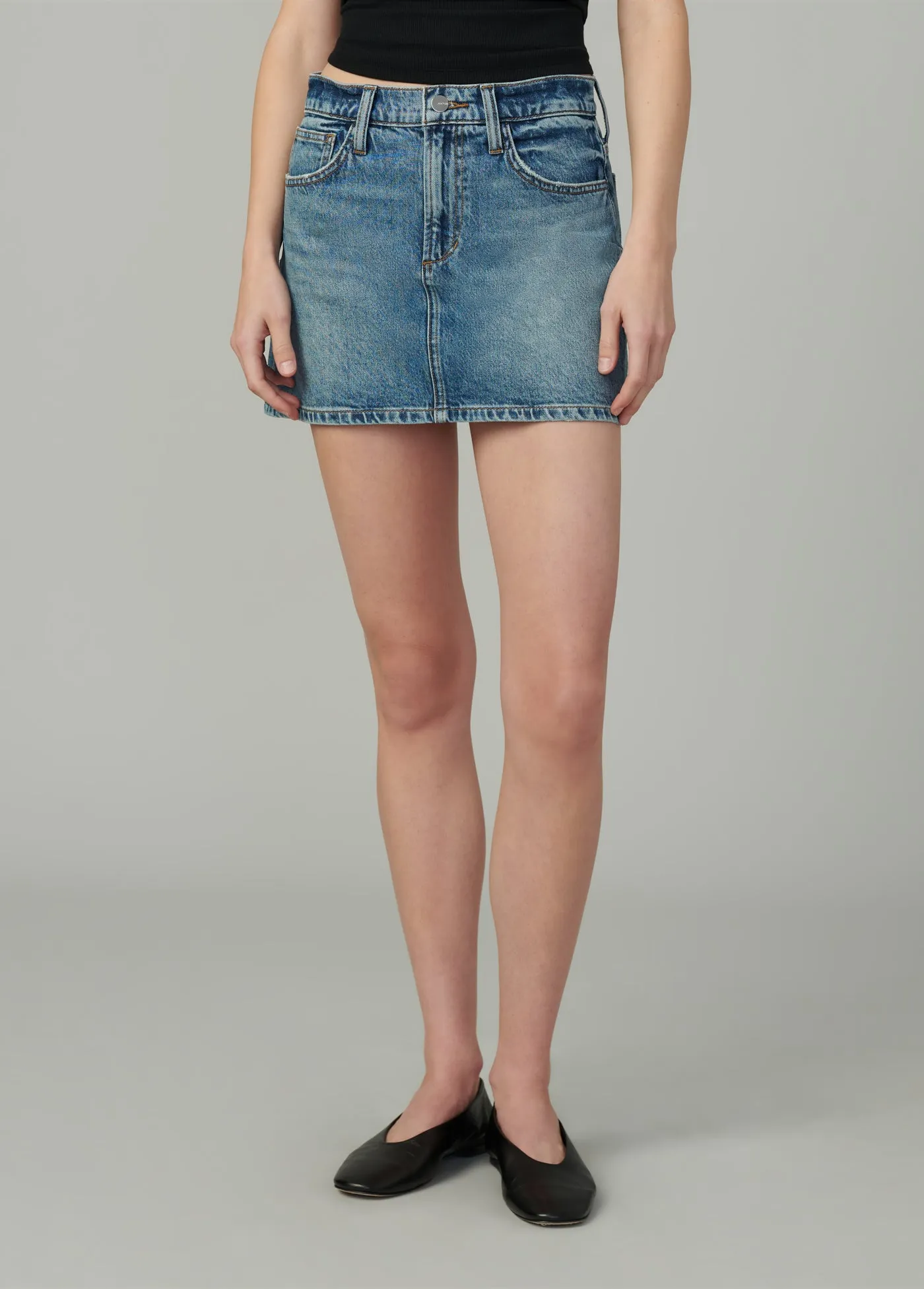 THE TESSA MINI SKIRT