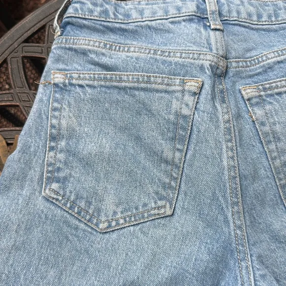 Topshop • STRAIGHT FIT Cropped Jeans Relaxed Fit