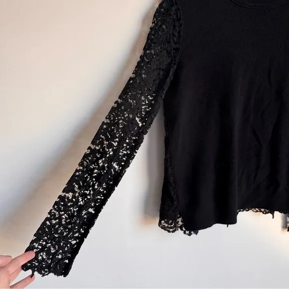 Tory Burch size medium Black Lace Merino Wool Tiered Pullover Sweater Spring Lux