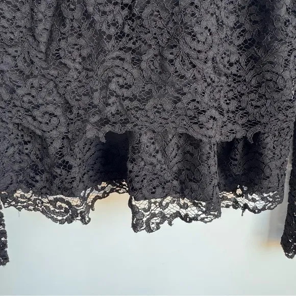 Tory Burch size medium Black Lace Merino Wool Tiered Pullover Sweater Spring Lux