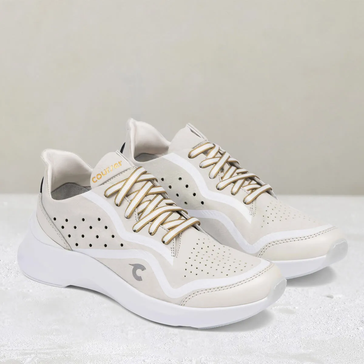 Uno Women's – White Mono