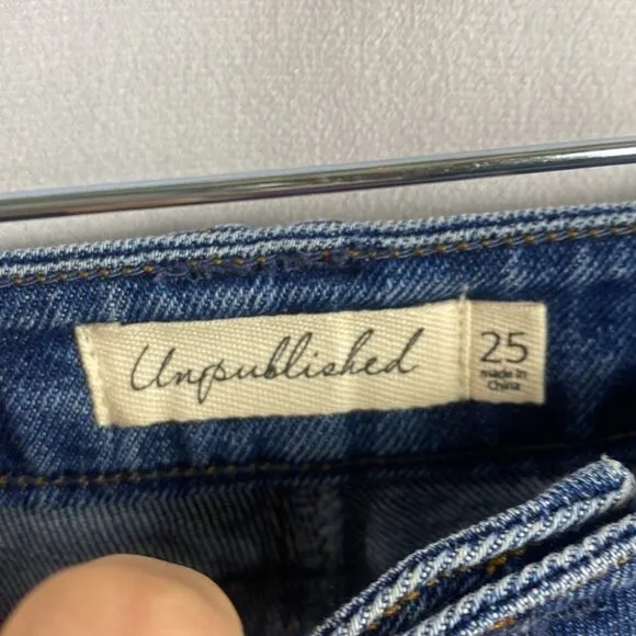 UNPUBLISHED Anthropologie Tessa High Waist Mom Fit Short - NWT - Size 25