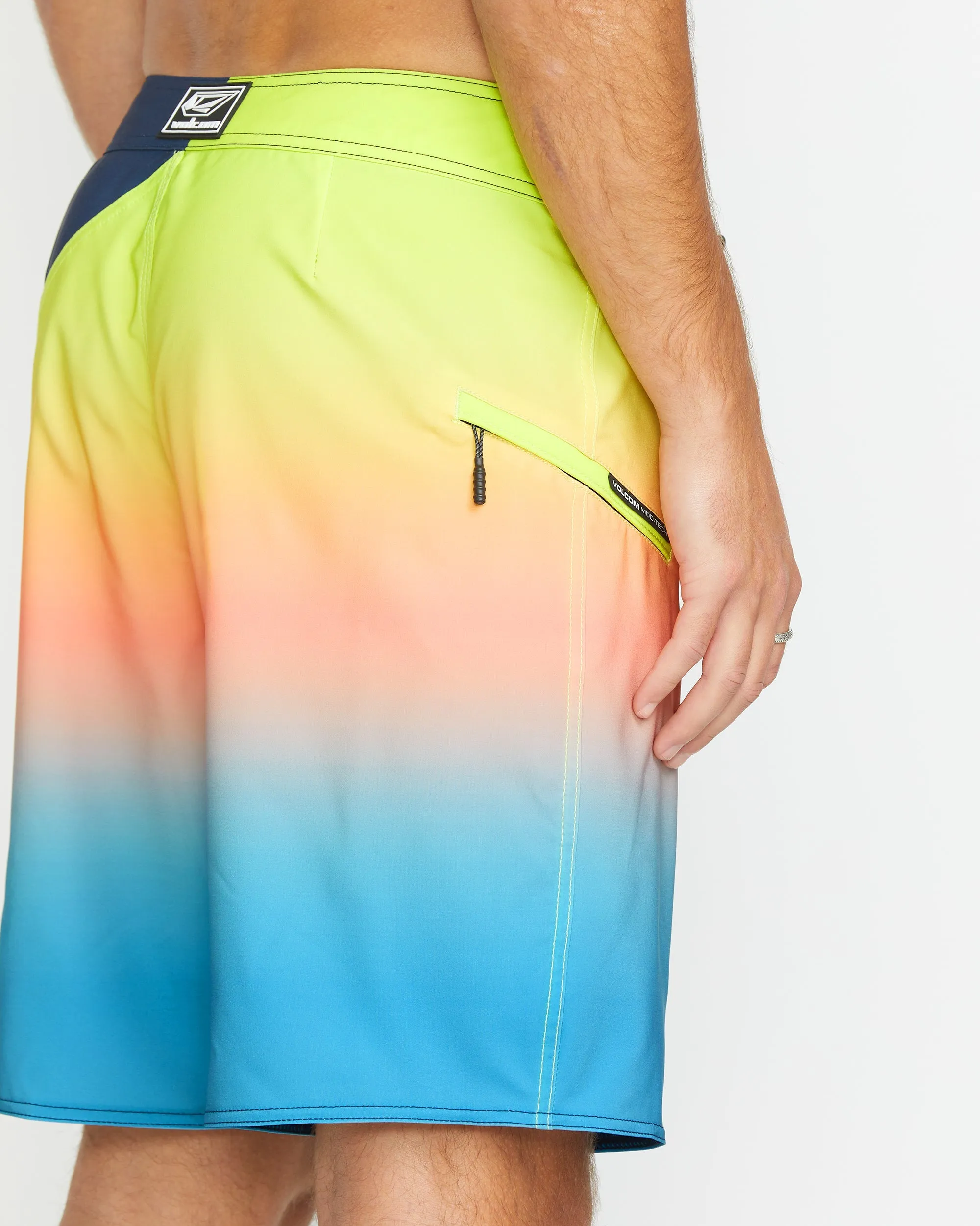 Vee Bee Mod 20" Boardshort - BAY BLUE