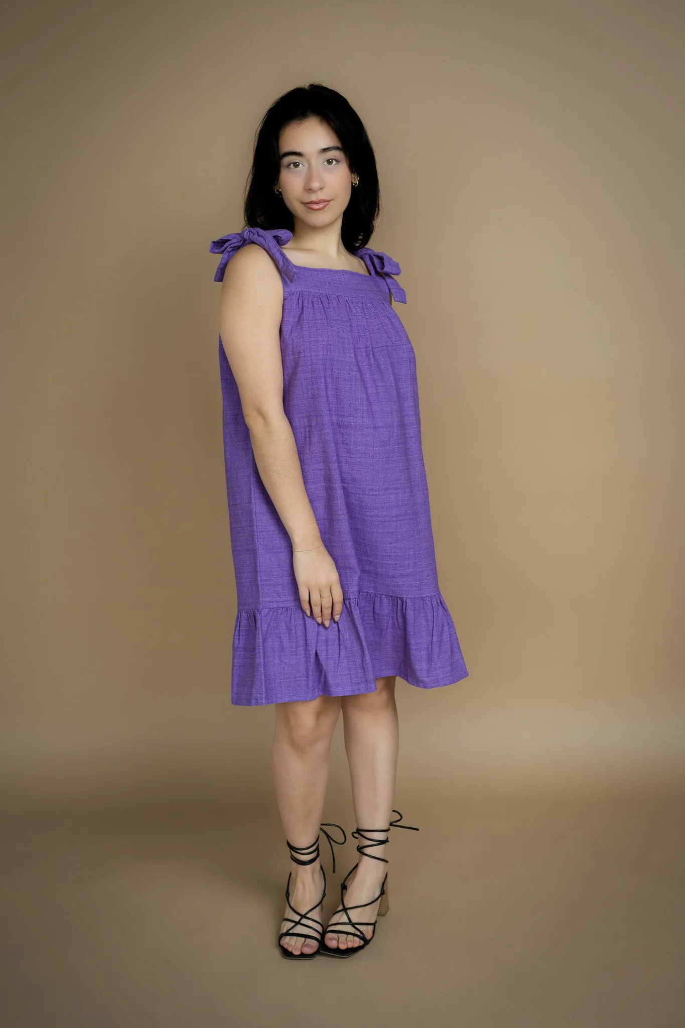 Vestido con Fajo Lacustre