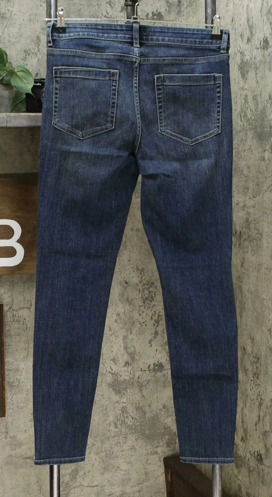 Vince Camuto Women's 5 Pocket Skinny Jeans Mid Vintage 8