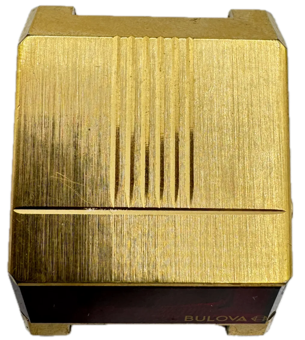 Vintage 30.5mm 1976 Bulova Computron Men's Digital LED Wristwatch USA Gold Tone
