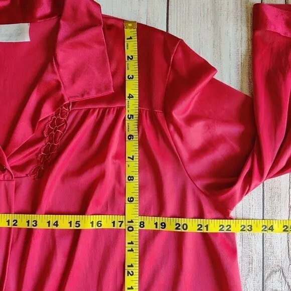 Vintage 60s Vanity Fair button front nightgown L