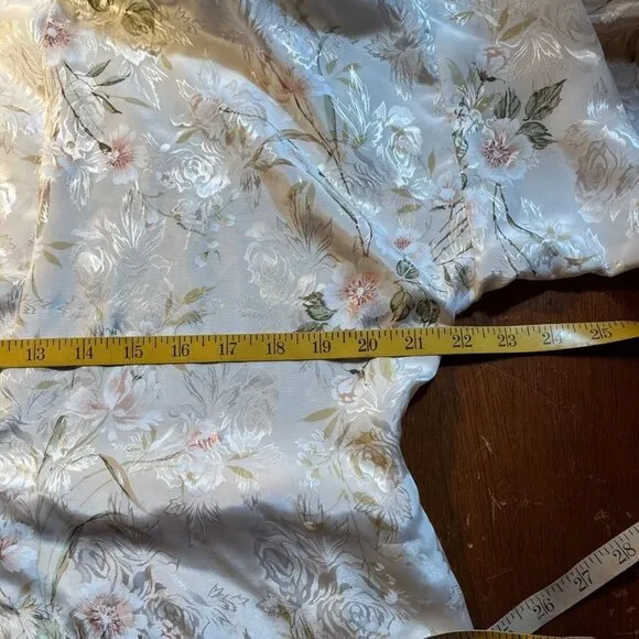 Vintage 90s California Dynasty Satin Floral Robe Womens M Cottage Lace Pocket