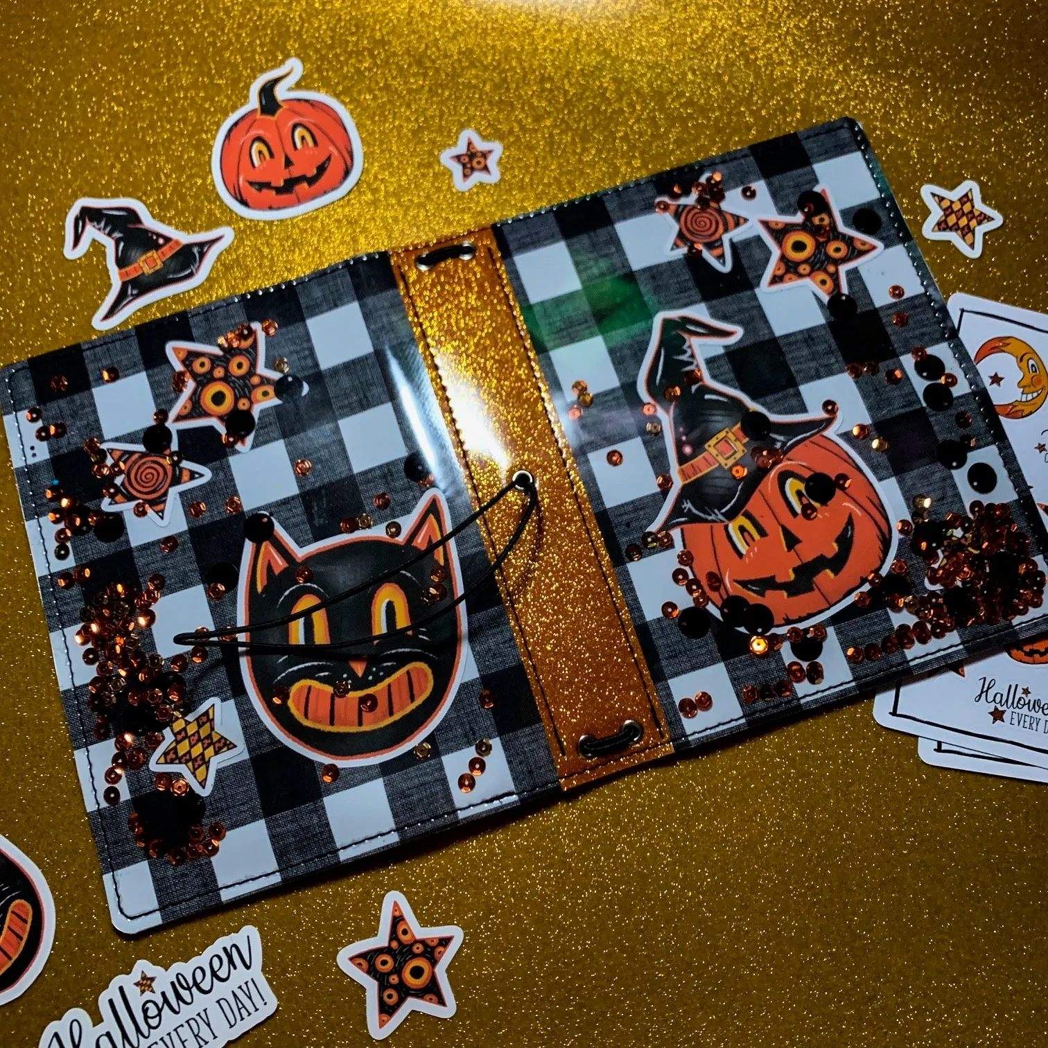 Vintage Halloween Shaker