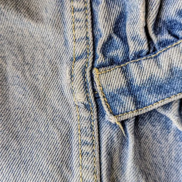 Vintage Jag Light Blue Denim Front Seam High Rise Tapered Leg Jeans