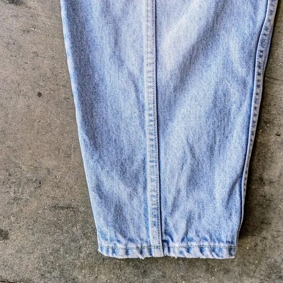 Vintage Jag Light Blue Denim Front Seam High Rise Tapered Leg Jeans