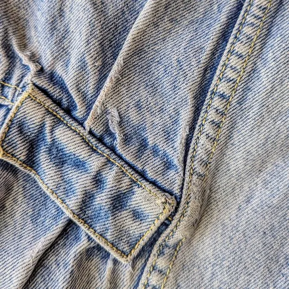 Vintage Jag Light Blue Denim Front Seam High Rise Tapered Leg Jeans