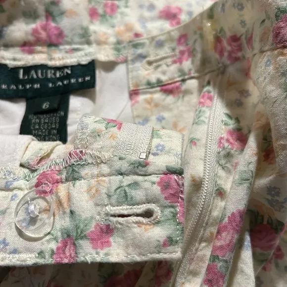 Vintage Lauren Ralph Lauren Sweet Floral Print High Waisted Short