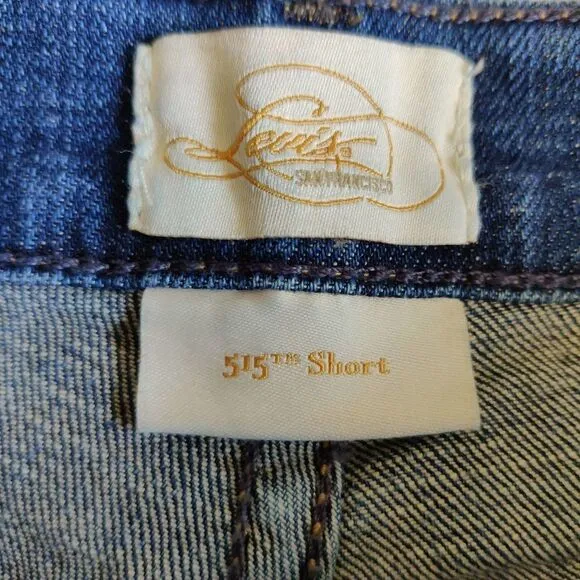 Vintage Levi's 515 high rise shorts sz 4