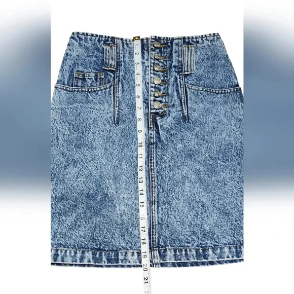 Vintage Nuovo High Waisted Button Fly Acid Wash Denim Mini Skirt Pockets sz 7